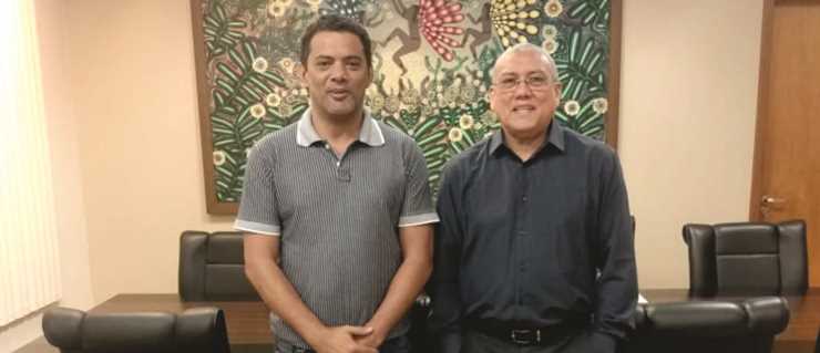 Em reunião, presidente do SitraAM/RR discute com presidente do TRT 11 problemas da Unimed Fama