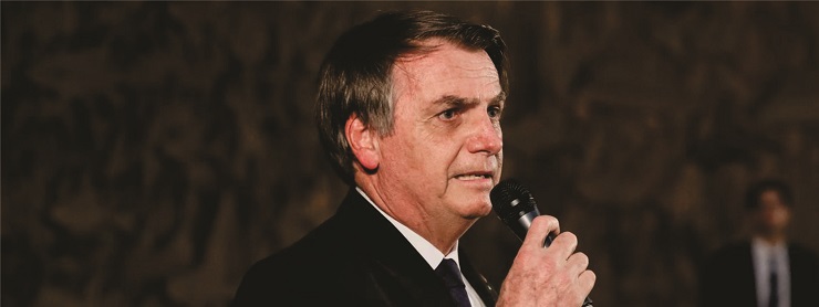 Governo busca apoio para congelar salário de servidores