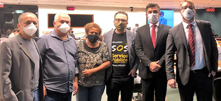 Comissão da Câmara aprova aposentadoria especial para servidores com deficiência