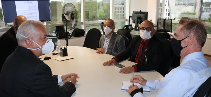 Fenajufe reúne-se com DG do CNJ e articula participação no GT que discutirá cargos em comissão no PJU
