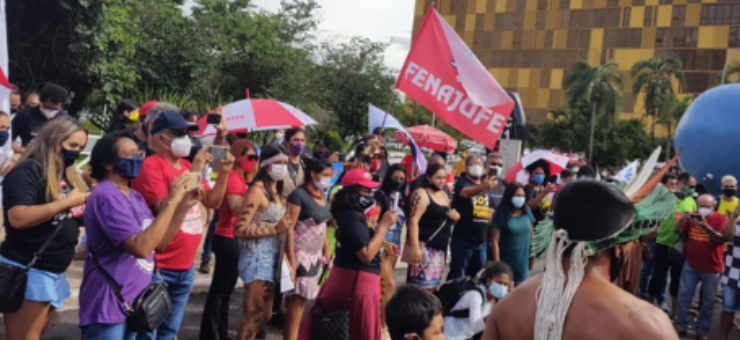 Manifestação no Anexo II continuará até último dia de agenda legislativa