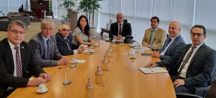 Em reunião com Alexandre de Moraes, Fenajufe reitera importância de medidas que garantam a segurança dos servidores nas eleições