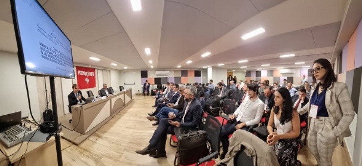 Colejur discute piso mínimo para o Auxílio-Saúde