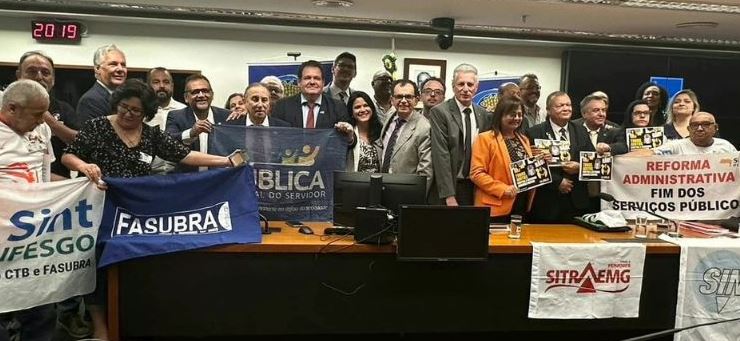 Fenajufe reafirma compromisso contra a PEC 32 em audiência da Frente Parlamentar em Defesa do Serviço Público