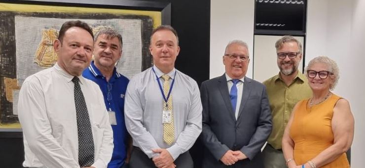 Reestruturação da carreira: em Natal, Fenajufe e Sintrajurn/RN se reúnem com presidente do TRT21