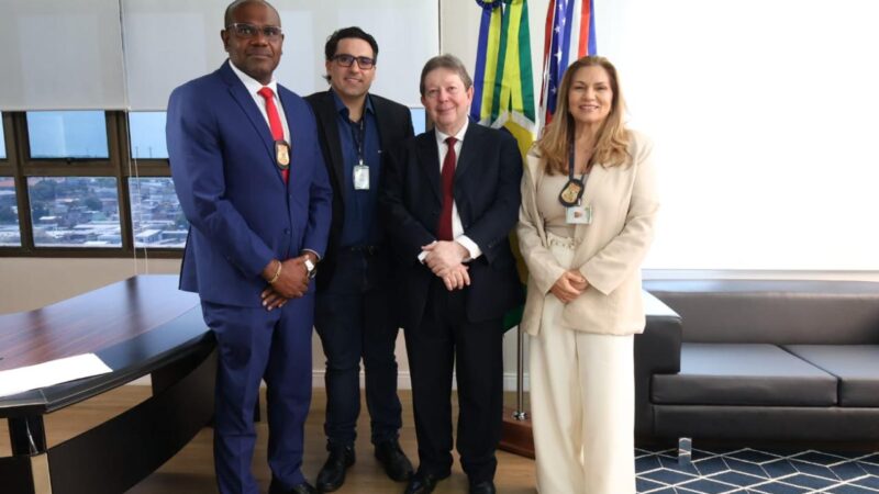 SitraAM/RR e ASSOJAF-AM/RR levam à Corregedoria-Geral situação dos Oficiais de Justiça do TRT11